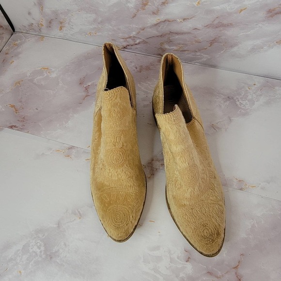 MI.IM Ankle Booties Blonde Hair Round Toe - Picture 14 of 16